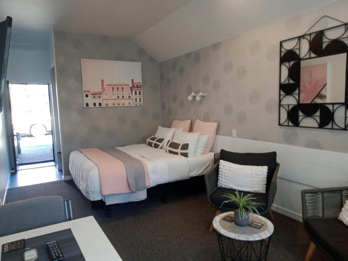 Four Peaks Motel Geraldine Luaran gambar
