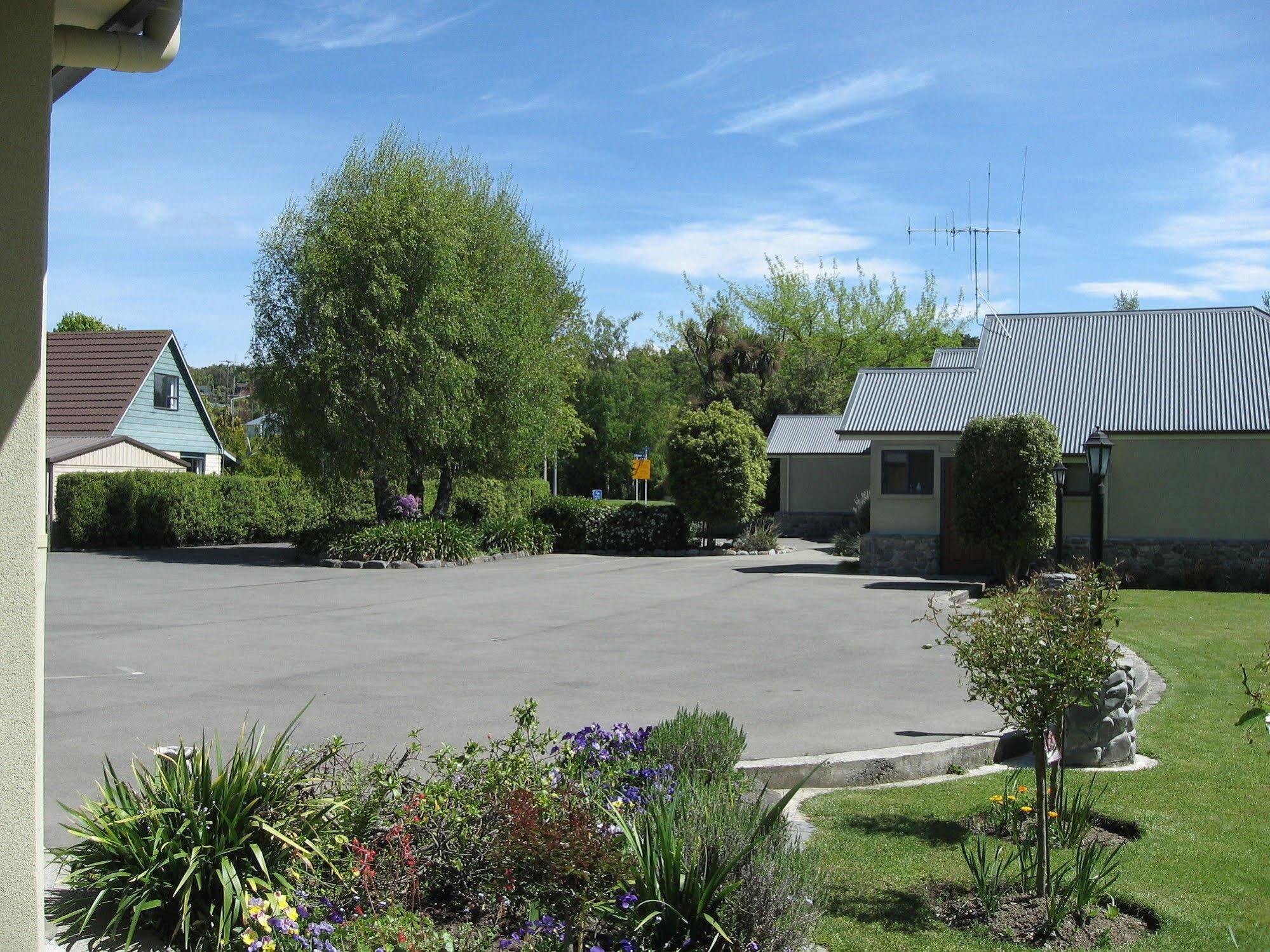 Four Peaks Motel Geraldine Luaran gambar