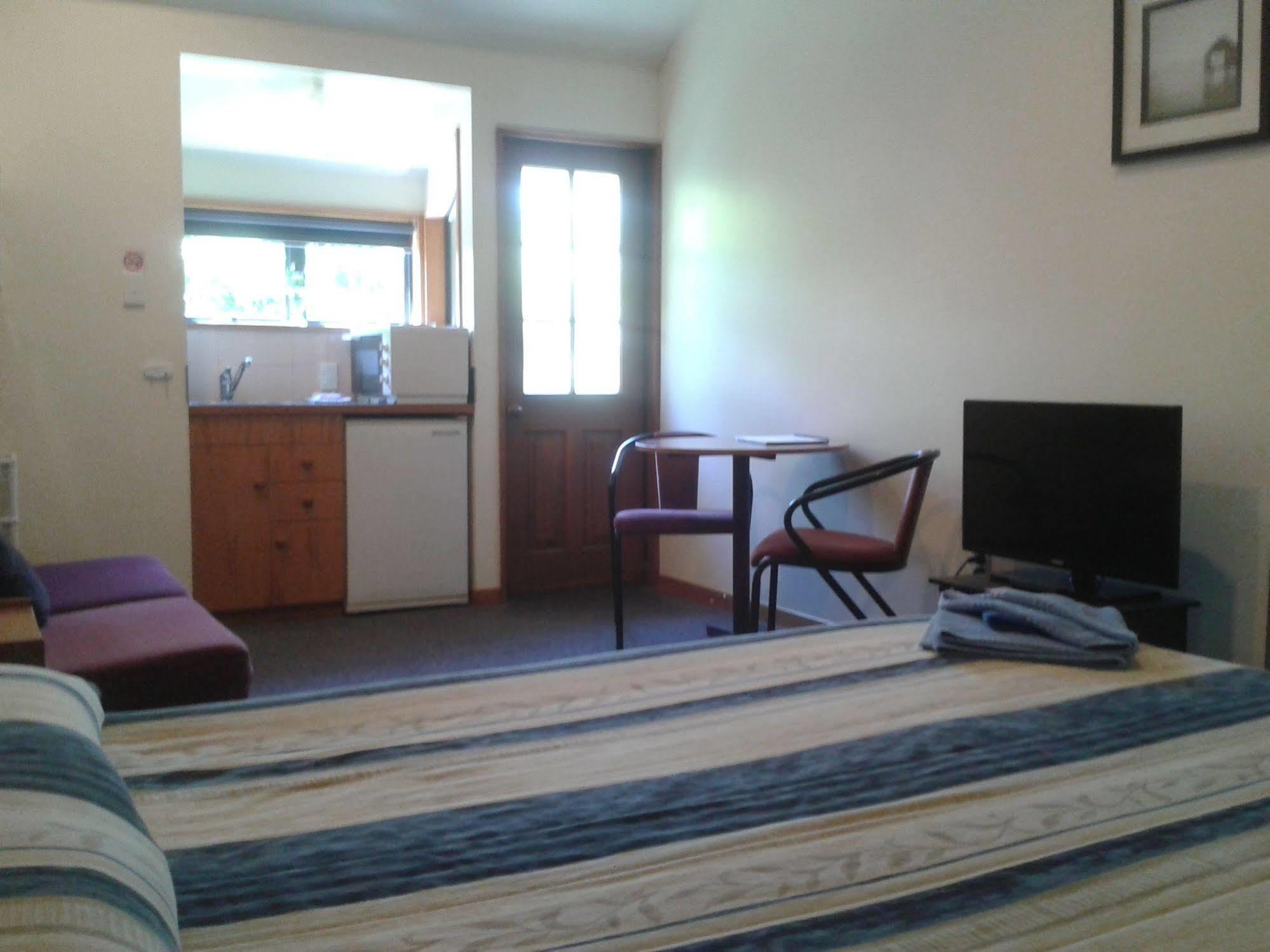 Four Peaks Motel Geraldine Luaran gambar