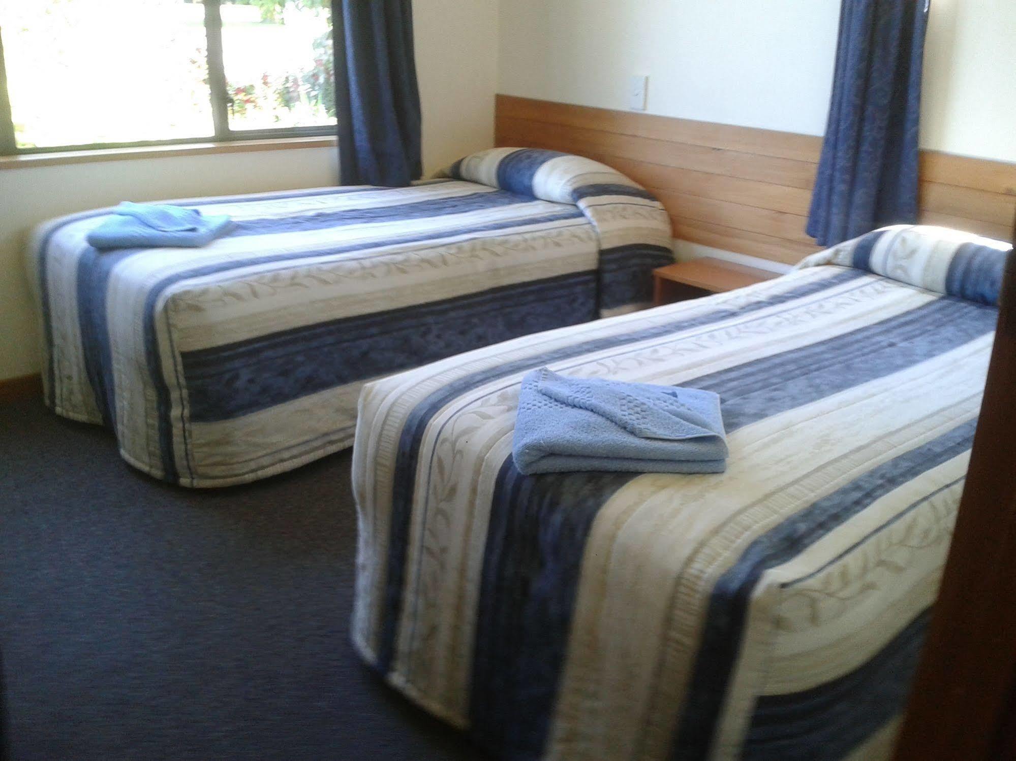 Four Peaks Motel Geraldine Luaran gambar