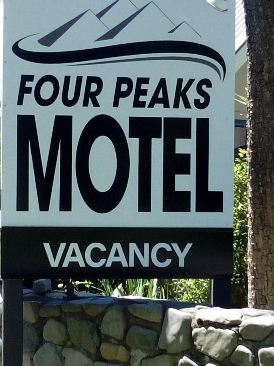 Four Peaks Motel Geraldine Luaran gambar